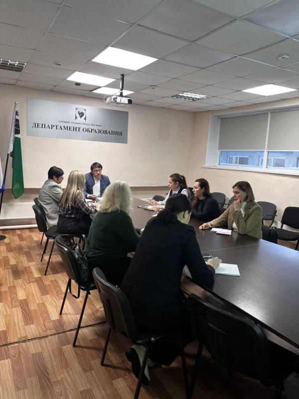 установочное совещание по вопросам работы кружков технической и естественно-научной направленности