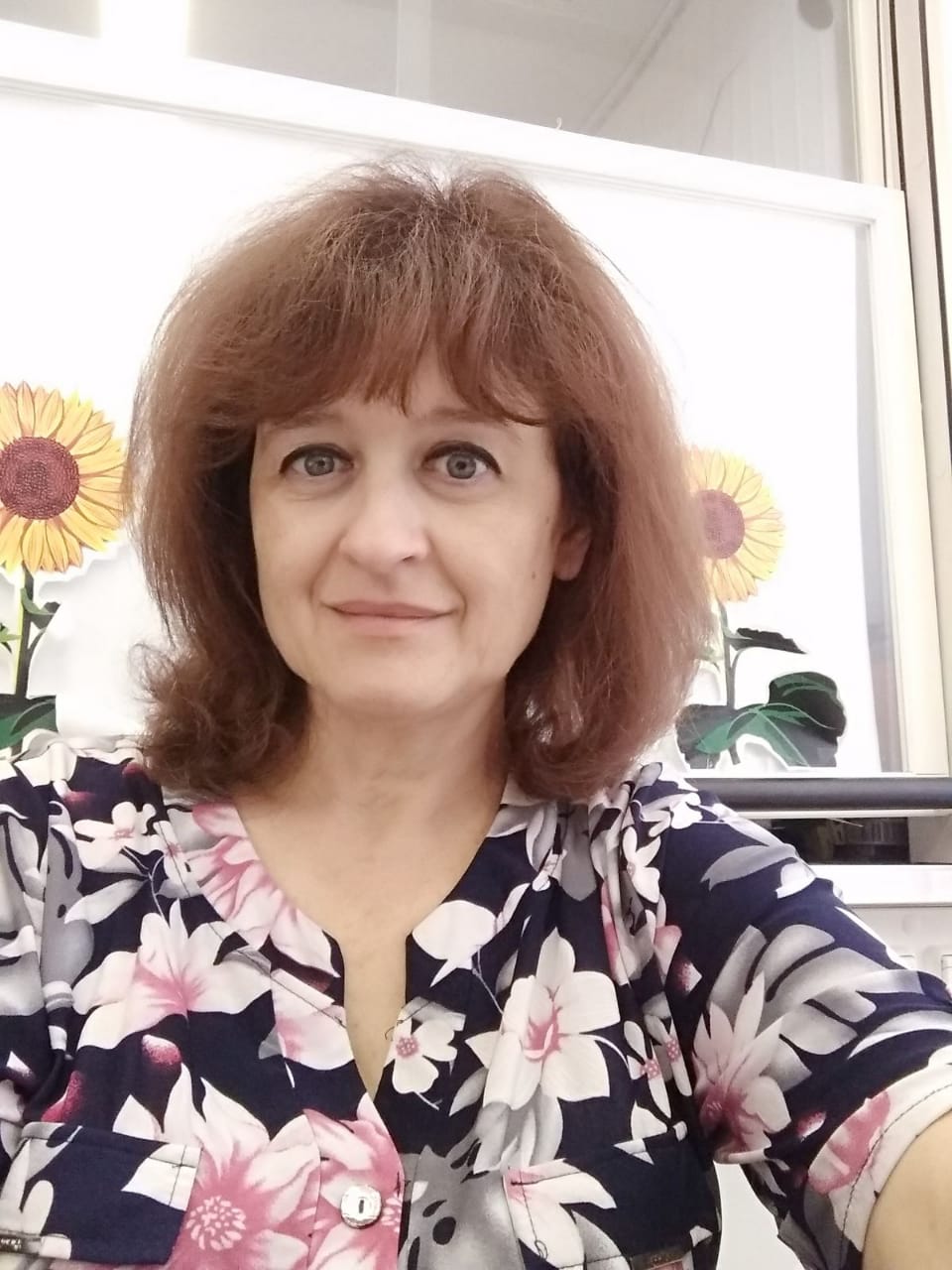 Руководитель городского методического объединения "Химия" - учитель химии муниципального автономного общеобразовательного учреждения "Средняя общеобразовательная школа №9" - Швецова Елена Евгеньевна