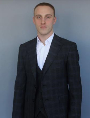 Руководитель городского методического объединения "Физическая культура" - учитель физической культуры муниципального автономного общеобразовательного учреждения №5 "Гимназия" - Педченко Андрей Владимирович